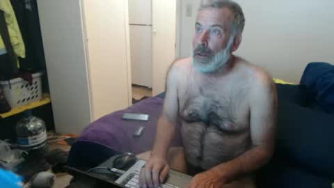 Snapshot of veryveryhairmanindenver chatting on 02/22/26, 01:07 hairy man online show from 02/22/26, 01:07