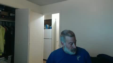 Snapshot of veryveryhairmanindenver chatting on 02/23/26, 12:52 hairy man online show from 02/23/26, 12:52