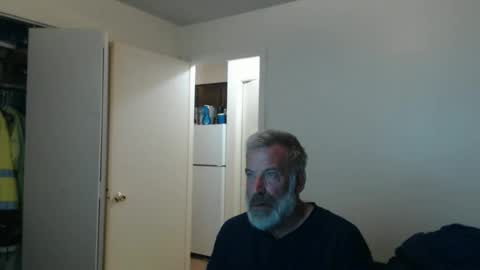 Snapshot of veryveryhairmanindenver chatting on 02/26/26, 01:04 hairy man online show from 02/26/26, 01:04