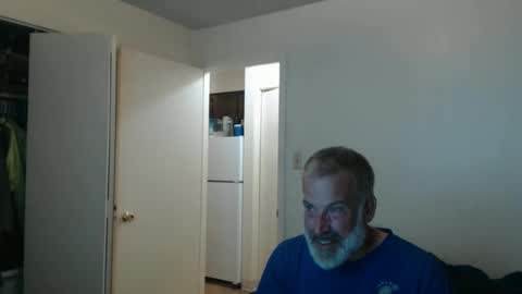 Snapshot of veryveryhairmanindenver chatting on 03/04/26, 12:49 hairy man online show from 03/04/26, 12:49