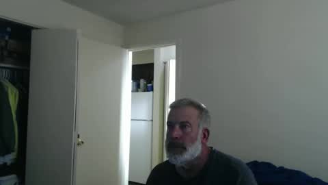 Snapshot of veryveryhairmanindenver chatting on 03/10/26, 12:04 hairy man online show from 03/10/26, 12:04