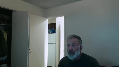 Snapshot of veryveryhairmanindenver chatting on 03/17/26, 12:04 hairy man online show from 03/17/26, 12:04