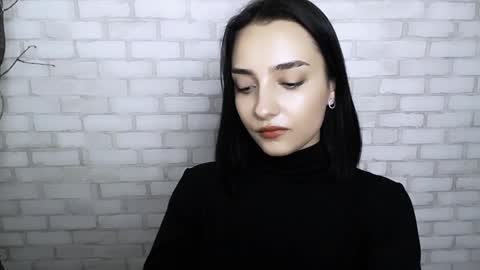 Ana online show from 12/30/24, 04:40