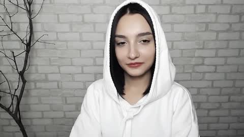 Ana online show from 02/06/25, 11:43