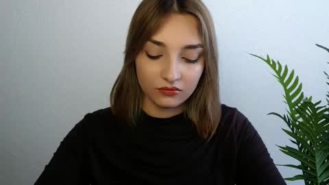 Snapshot of veryveryshygirl chatting on 05/19/26, 07:15 Ana online show from 05/19/26, 07:15