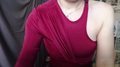 veryveryvery_shy online show from 12/11/24, 06:47