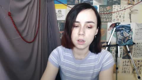 veryveryvery_shy online show from 01/04/25, 06:41