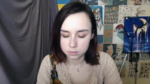 veryveryvery_shy online show from 02/20/25, 09:44