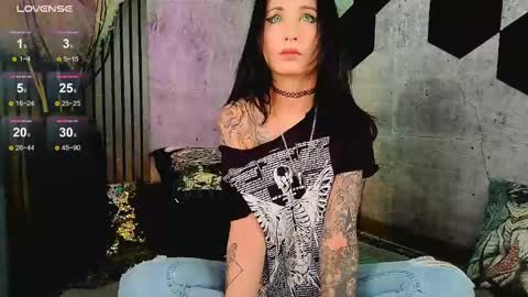 Snapshot of vespera_ chatting on 04/20/26, 02:36 Lady or Goddess Vespera online show from 04/20/26, 02:36