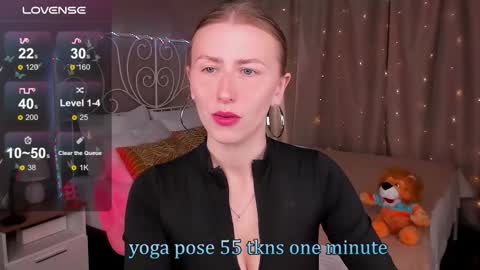 Snapshot of vespera_celeste chatting on 09/13/25, 05:40 Celeste online show from 09/13/25, 05:40