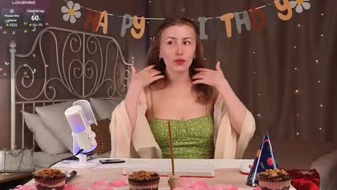 Snapshot of vespera_celeste chatting on 10/19/25, 05:41 Celeste online show from 10/19/25, 05:41