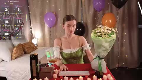 Snapshot of vespera_celeste chatting on 10/23/25, 06:13 Celeste online show from 10/23/25, 06:13