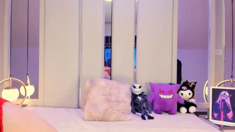 Vesper Velvet  online show from 11/03/25, 08:54