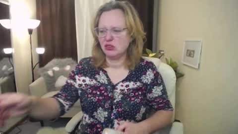 vestawoody online show from 11/17/25, 07:03