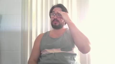 vesturelove online show from 11/02/25, 10:23