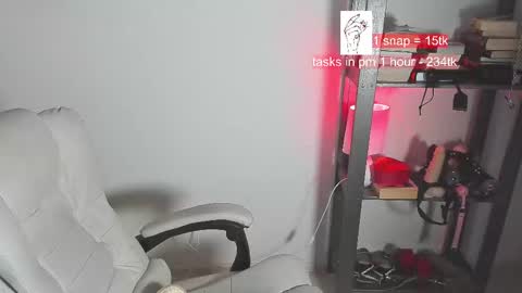 VIKA online show from 02/21/25, 11:44