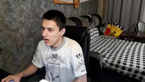 vialeras online show from 02/10/25, 08:21