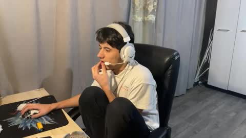 vialeras online show from 10/20/25, 04:51