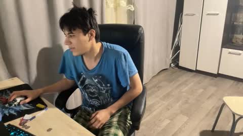 vialeras online show from 10/30/25, 05:24