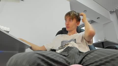 Snapshot of vibemygirl chatting on 01/30/25, 09:15 vibemygirl online show from 01/30/25, 09:15