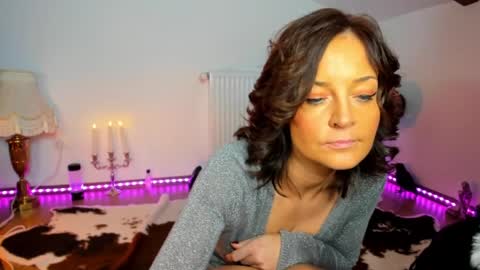 Snapshot of viciousqueen chatting on 04/11/26, 07:45 ViciousQueenu can call me Laura online show from 04/11/26, 07:45