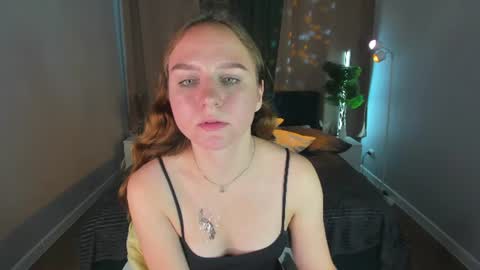 Snapshot of vicki_milles chatting on 07/28/26, 11:17 vicki_milles online show from 07/28/26, 11:17