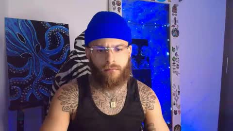 Snapshot of vickingcock7 chatting on 01/06/26, 05:00 vickingcock7 online show from 01/06/26, 05:00