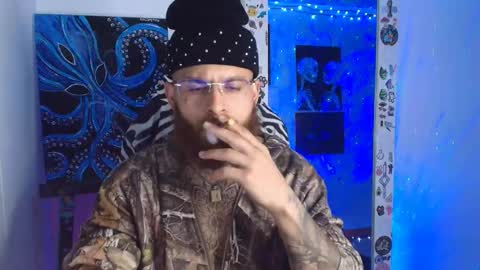 Snapshot of vickingcock7 chatting on 01/07/26, 05:10 vickingcock7 online show from 01/07/26, 05:10