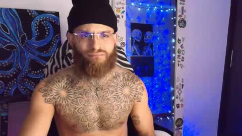 Snapshot of vickingcock7 chatting on 01/09/26, 06:05 vickingcock7 online show from 01/09/26, 06:05