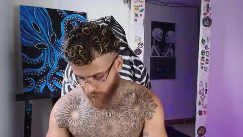 Snapshot of vickingcock7 chatting on 02/05/26, 10:25 vickingcock7 online show from 02/05/26, 10:25