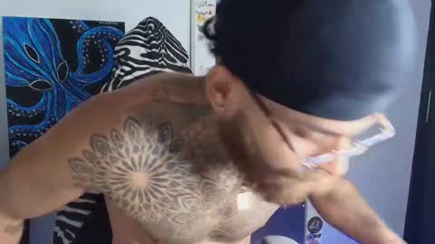 Snapshot of vickingcock7 chatting on 02/14/26, 04:31 vickingcock7 online show from 02/14/26, 04:31