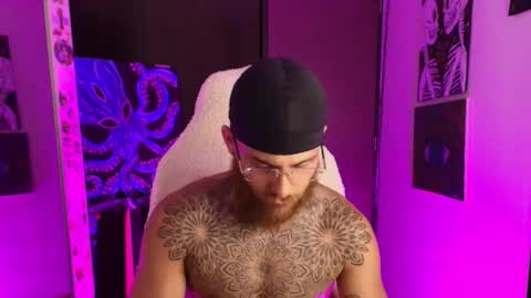 Snapshot of vickingcock7 chatting on 03/01/26, 02:57 vickingcock7 online show from 03/01/26, 02:57