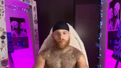 Snapshot of vickingcock7 chatting on 03/17/26, 07:23 vickingcock7 online show from 03/17/26, 07:23