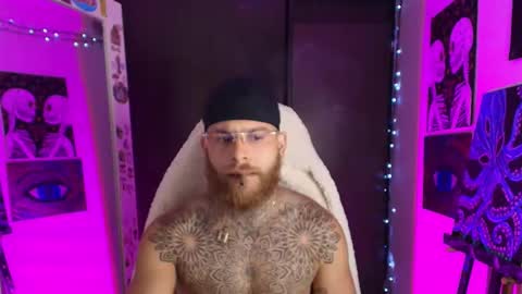 Snapshot of vickingcock7 chatting on 03/20/26, 09:03 vickingcock7 online show from 03/20/26, 09:03