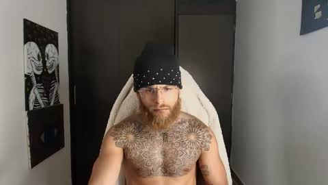 Snapshot of vickingcock7 chatting on 04/26/26, 08:45 vickingcock7 online show from 04/26/26, 08:45