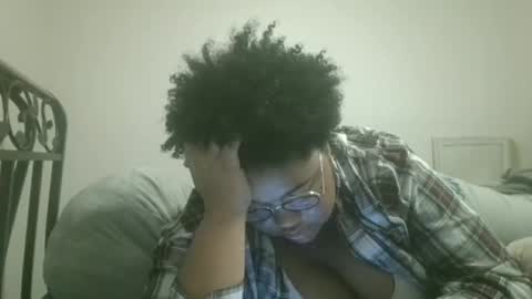 Snapshot of vickiryder56 chatting on 04/21/26, 04:30 vickiryder56 online show from 04/21/26, 04:30