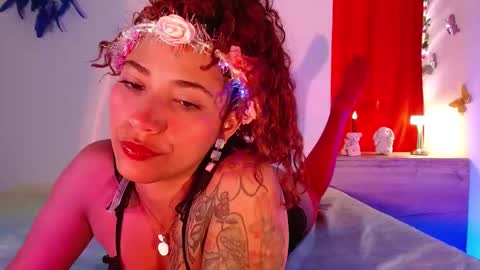 Vicky  online show from 12/29/24, 03:57