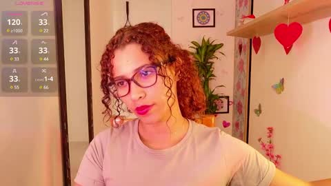 Snapshot of vicky_crazy chatting on 03/02/25, 05:04 Vicky online show from 03/02/25, 05:04