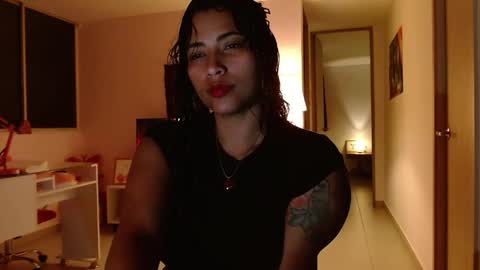 Snapshot of vicky_crazy chatting on 04/27/26, 03:37 Vicky online show from 04/27/26, 03:37