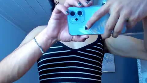  Vicky  online show from 05/11/26, 03:07