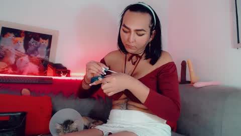 vicky_gill_ online show from 10/07/25, 08:06