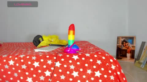 Snapshot of vicky_hotteei chatting on 04/09/26, 02:55 vicky manuela online show from 04/09/26, 02:55