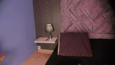 Snapshot of vicky_ruiz chatting on 06/14/26, 02:30 V I C K Y online show from 06/14/26, 02:30