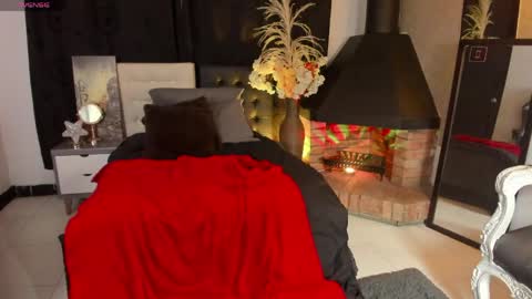 Vicky online show from 04/16/26, 09:39