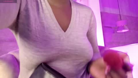 Vicky Walles online show from 09/30/25, 05:01