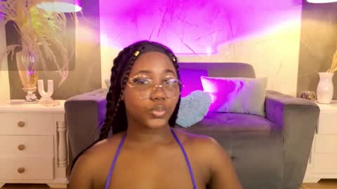 Vicky Walles online show from 10/18/25, 03:31