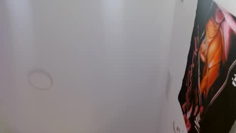 Snapshot of vickyyyx chatting on 11/14/25, 04:00 Goddess Victory online show from 11/14/25, 04:00