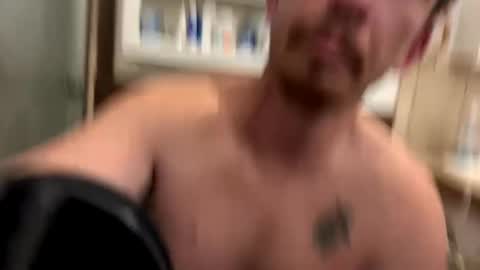 vicrobertson595 online show from 09/11/25, 06:24