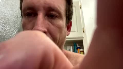 vicrobertson595 online show from 10/07/25, 03:58