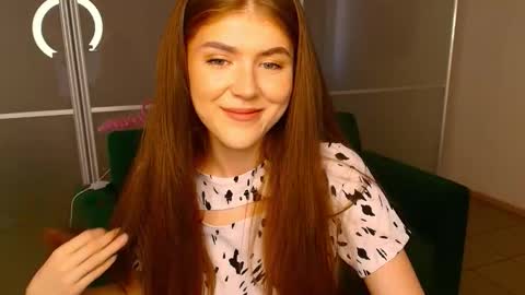 Victoria online show from 09/14/25, 11:42